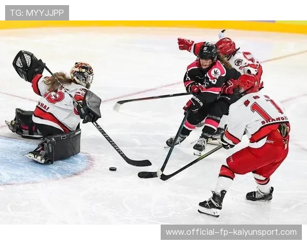 冰球联赛决赛鏖战，加时赛决定冠军归属，冰球 联赛