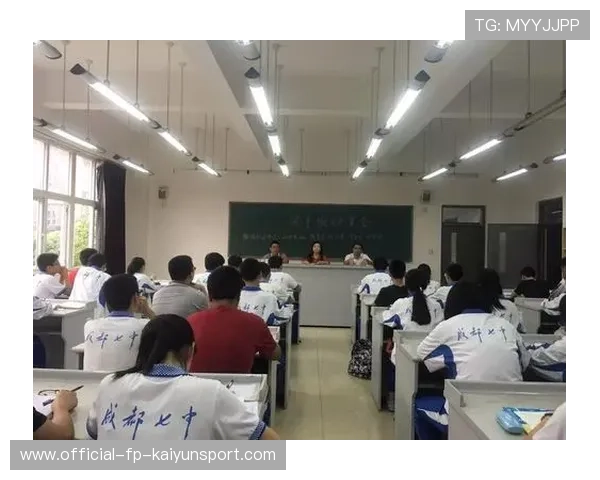 拼搏到底，逆境中创造奇迹！，逆境中拼搏成功诗句